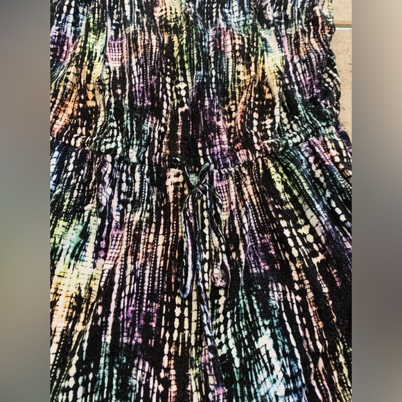 LoveSick Multi-Color Abstract Print Romper - Size 1 - Picture 5 of 8